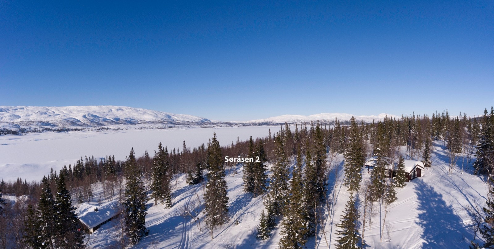 Søråsen hyttegrend består av 17 sørvendte tomter Galleribilde