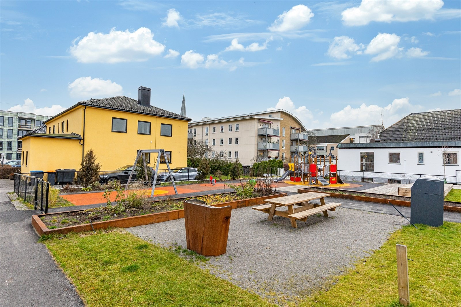 Tilrettelagt både for store og små. Galleribilde