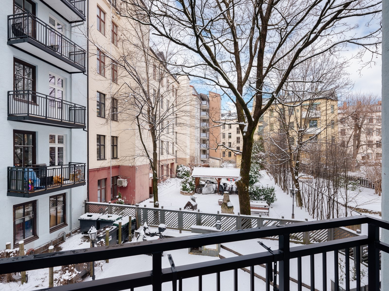 Hyggelig nyoppført balkong Galleribilde