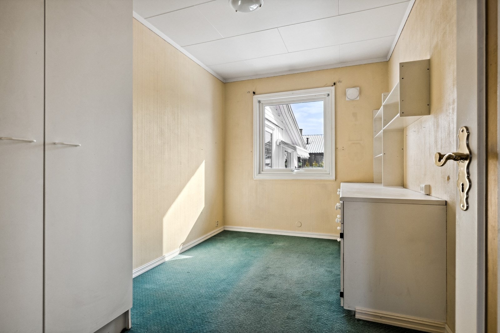 Det er totalt 3 soverom i boligen. Alle soverommene er samlet i 1. etg. Galleribilde