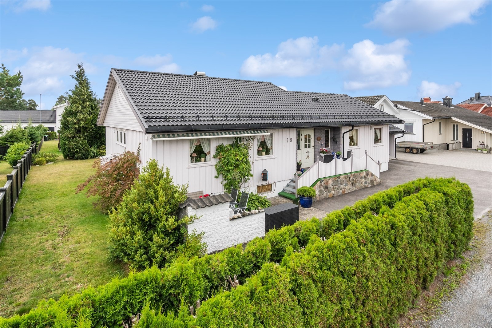 Lahellevegen 18 Galleribilde