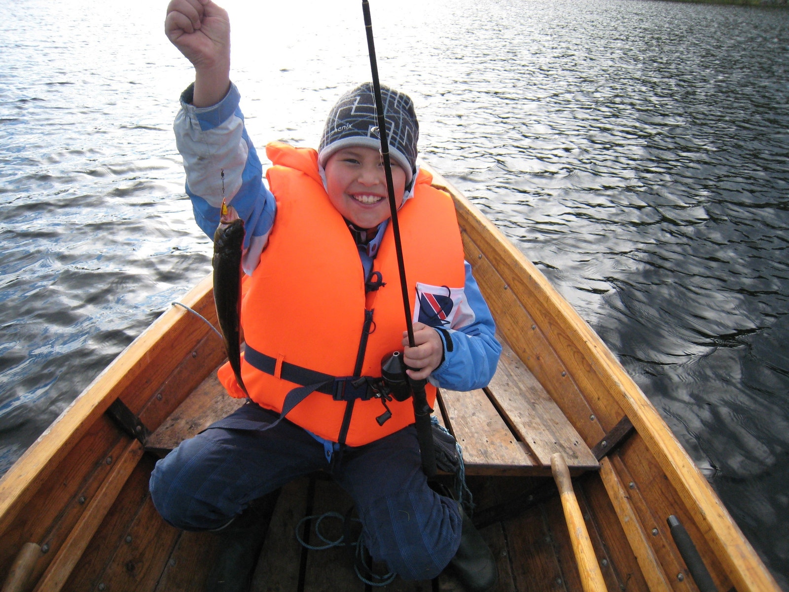 På sommers tid kan du plukke bær, jakte, padle kajakk i Holmevannet, og kanskje fiske litt? Foto: Grunneier Galleribilde