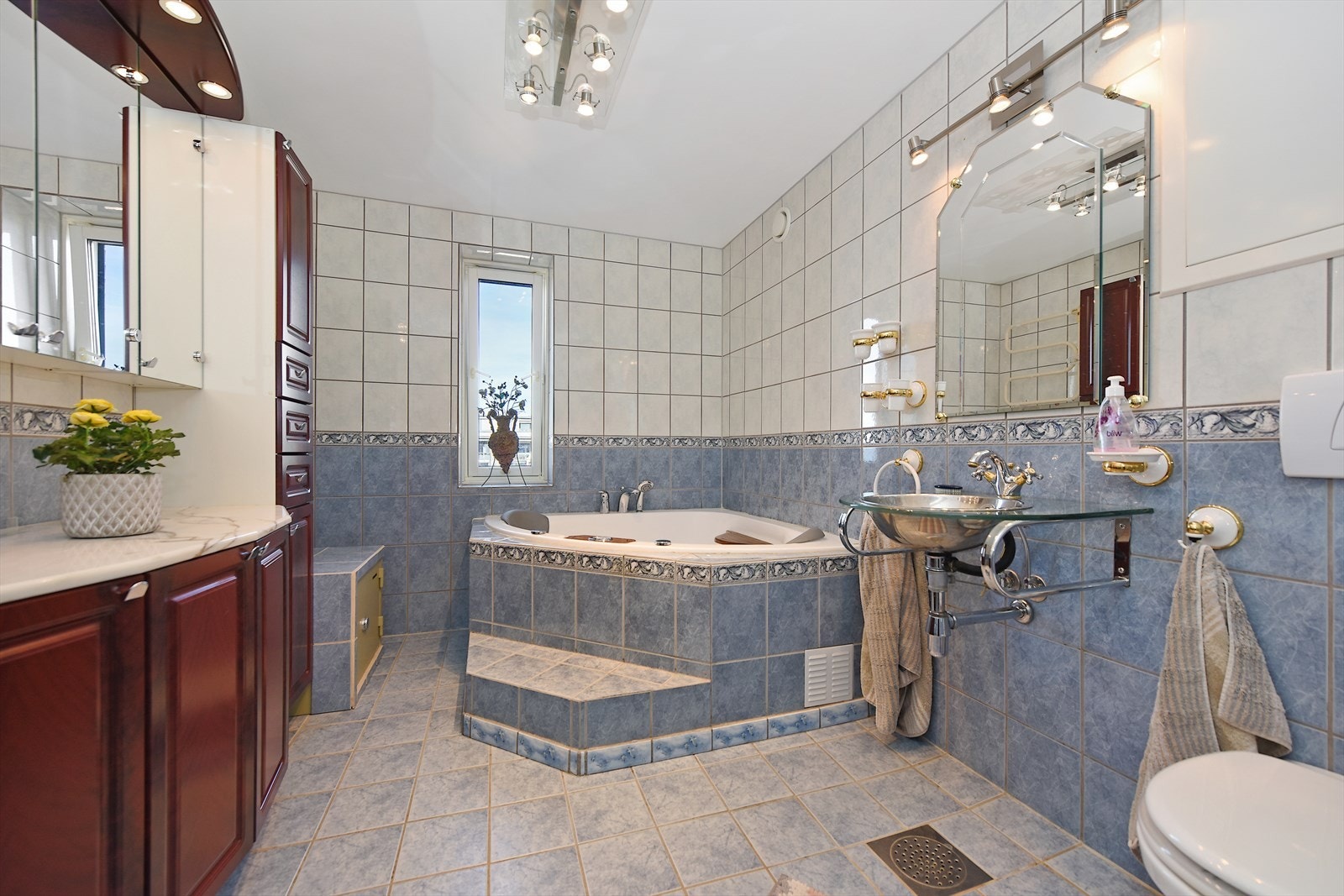 Stort hovedbad Galleribilde