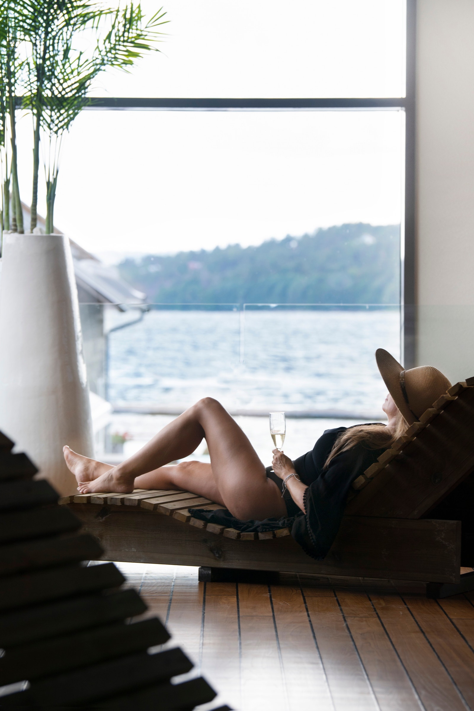 Relaxavdeling. Bassenget er reservert for voksne noen timer hver dag. Galleribilde