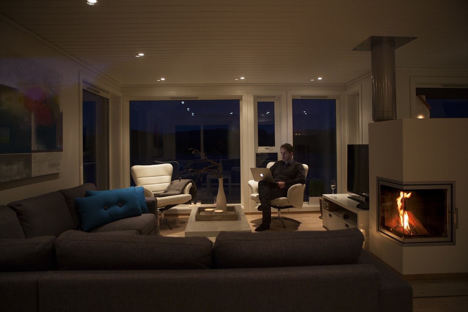 Lun beliggenhet og fantastisk sjøutsikt Galleribilde