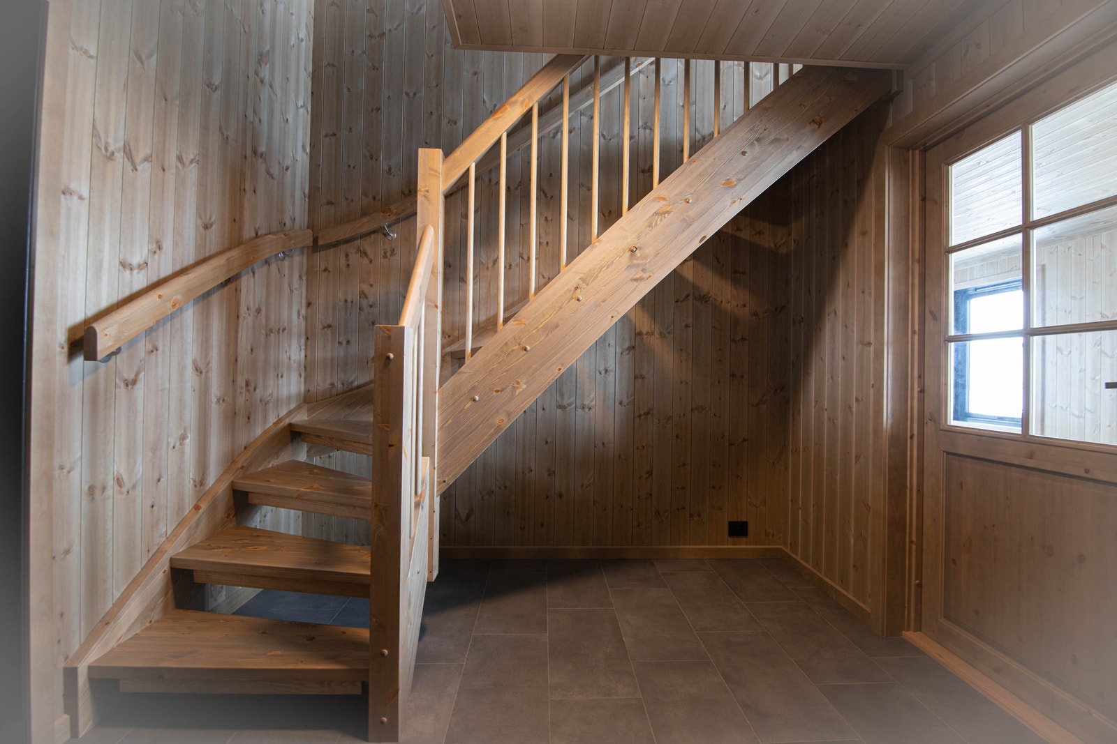 Gang/entrè/loftstrapp Galleribilde