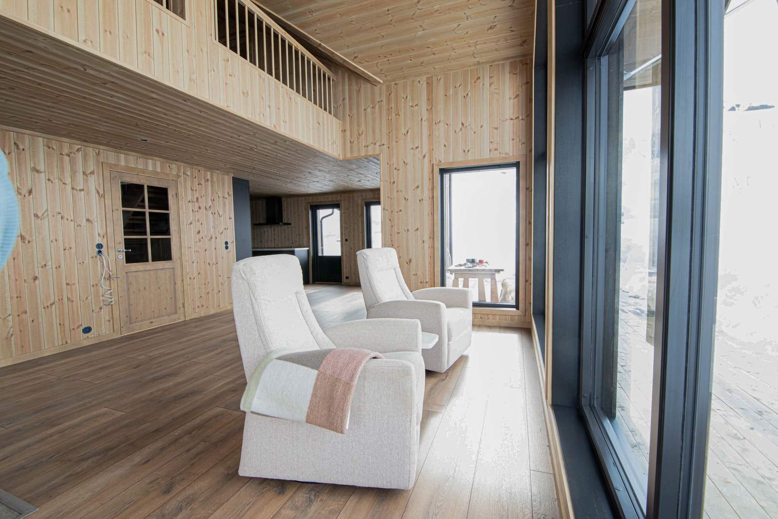 Stue/spisestuer/kjøkken Galleribilde