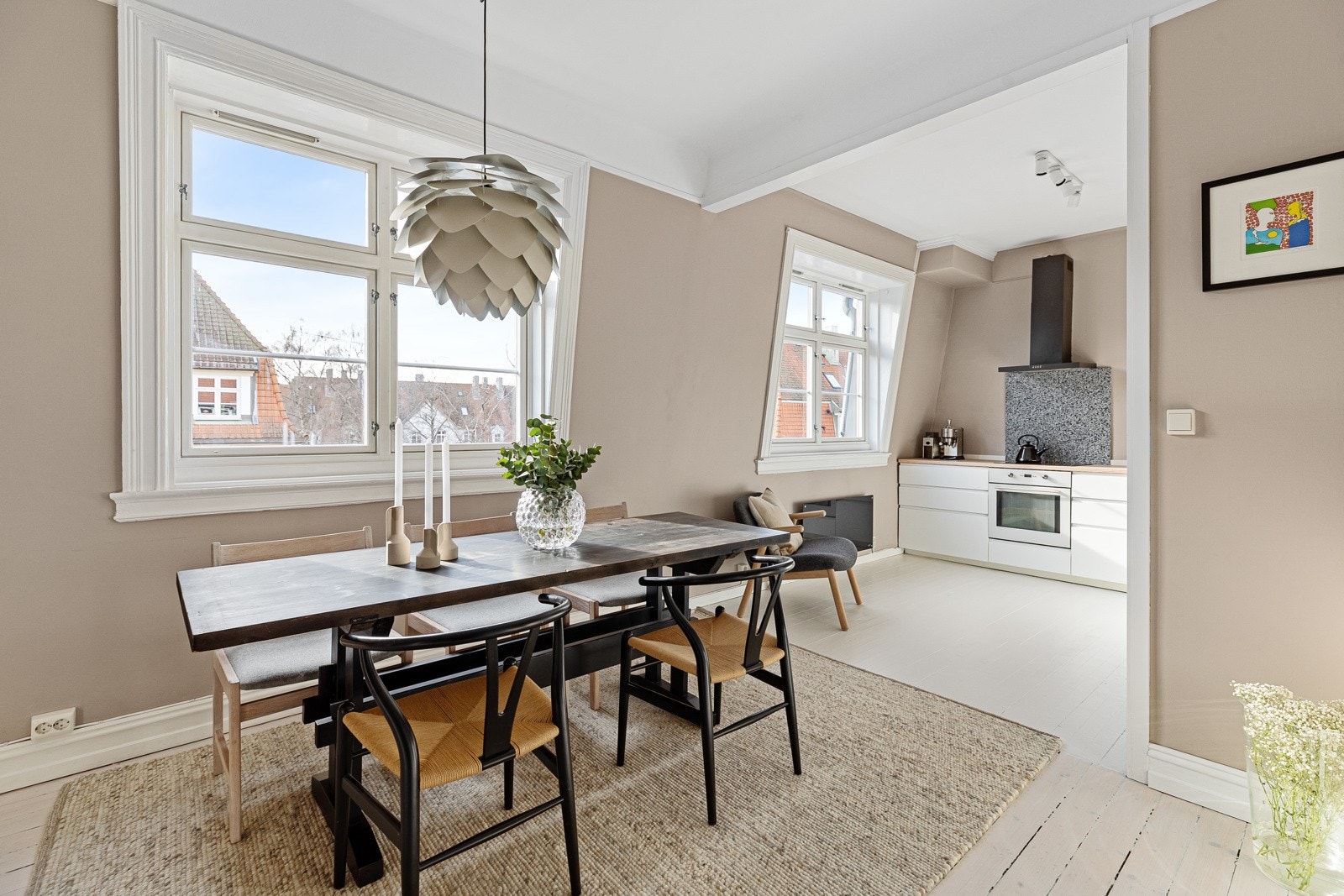 Tor Martin Tinderholt v/Privatmegleren Aksept ønsker velkommen til flotte Fayes gate 1! Galleribilde