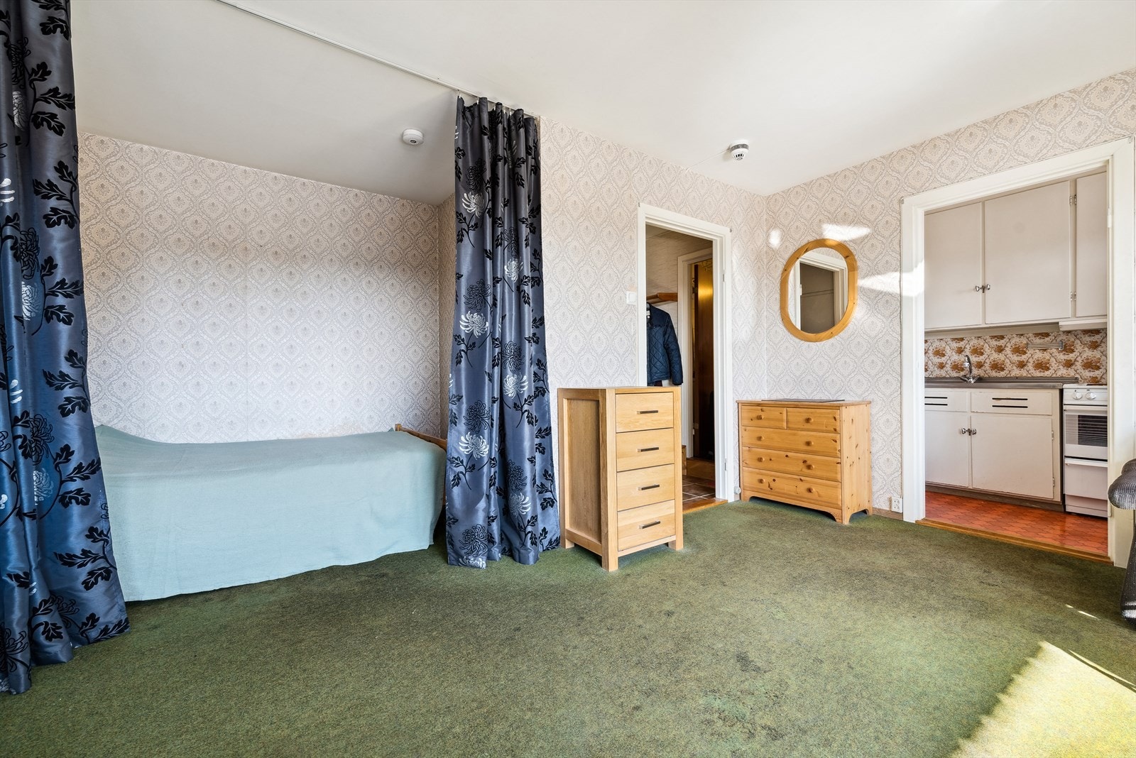 - Sovealkove med god plass til dobbeltseng - Galleribilde