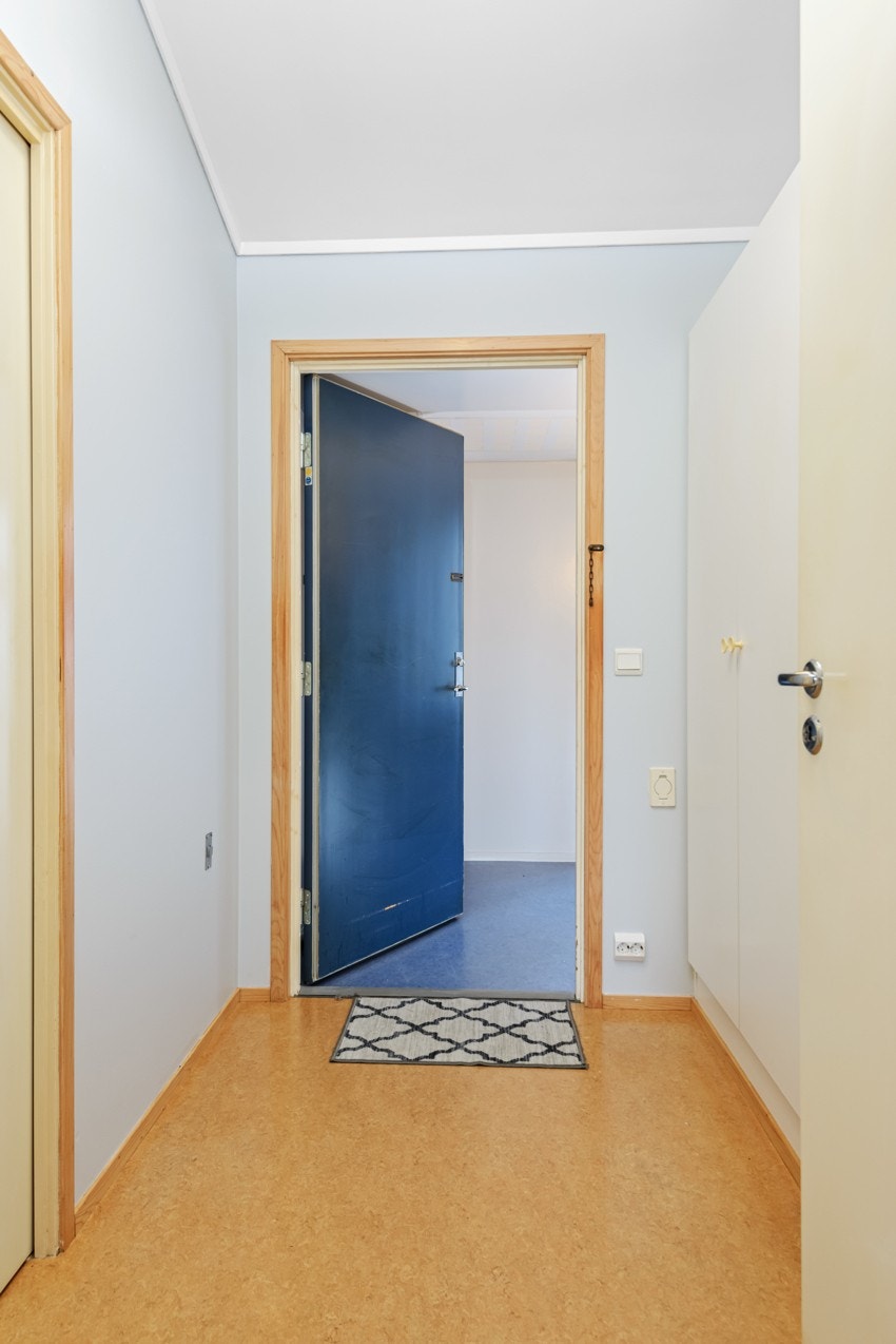 Lys og romslig gang Galleribilde