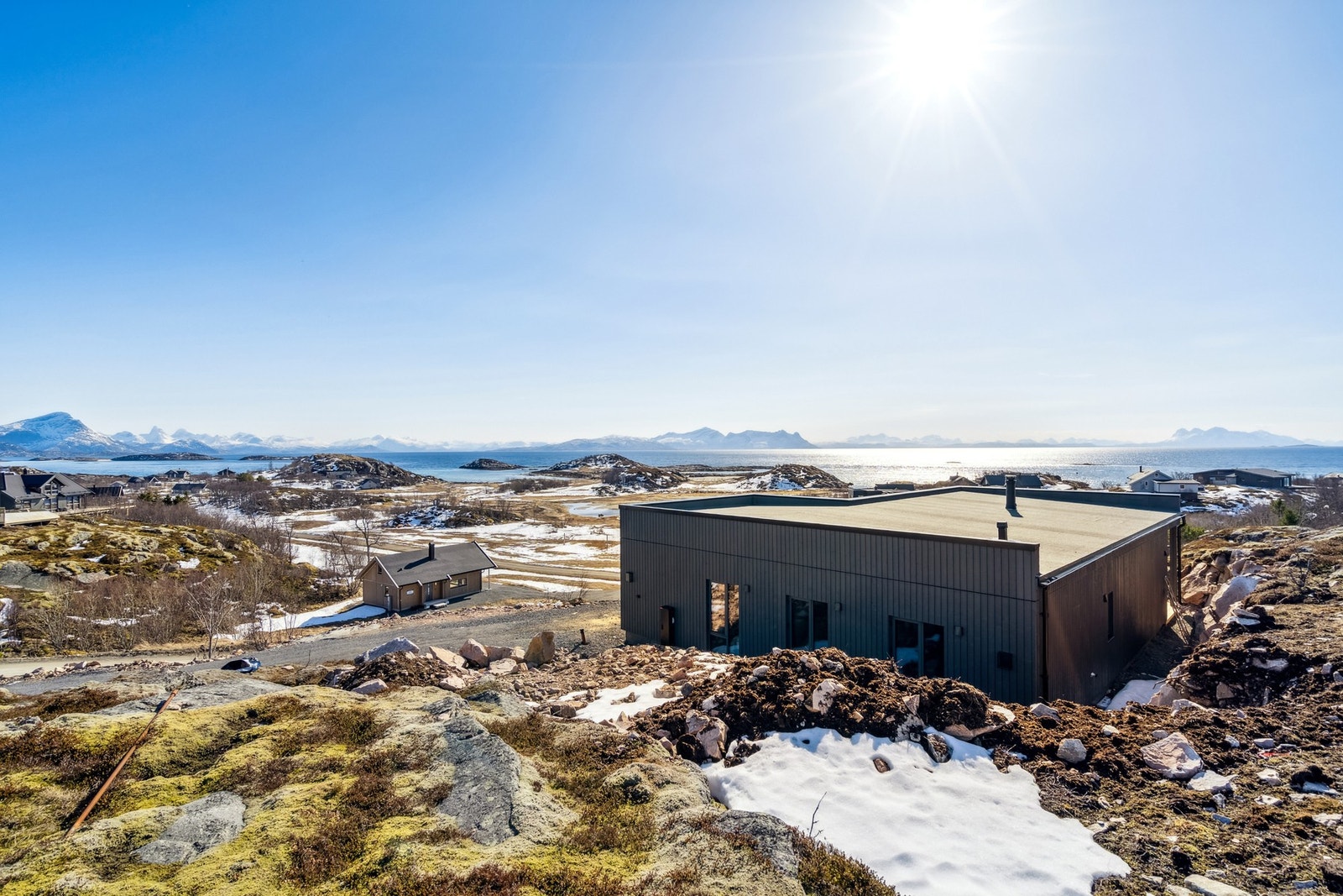 En ny og moderne funkishytte med fantastisk utsikt Galleribilde