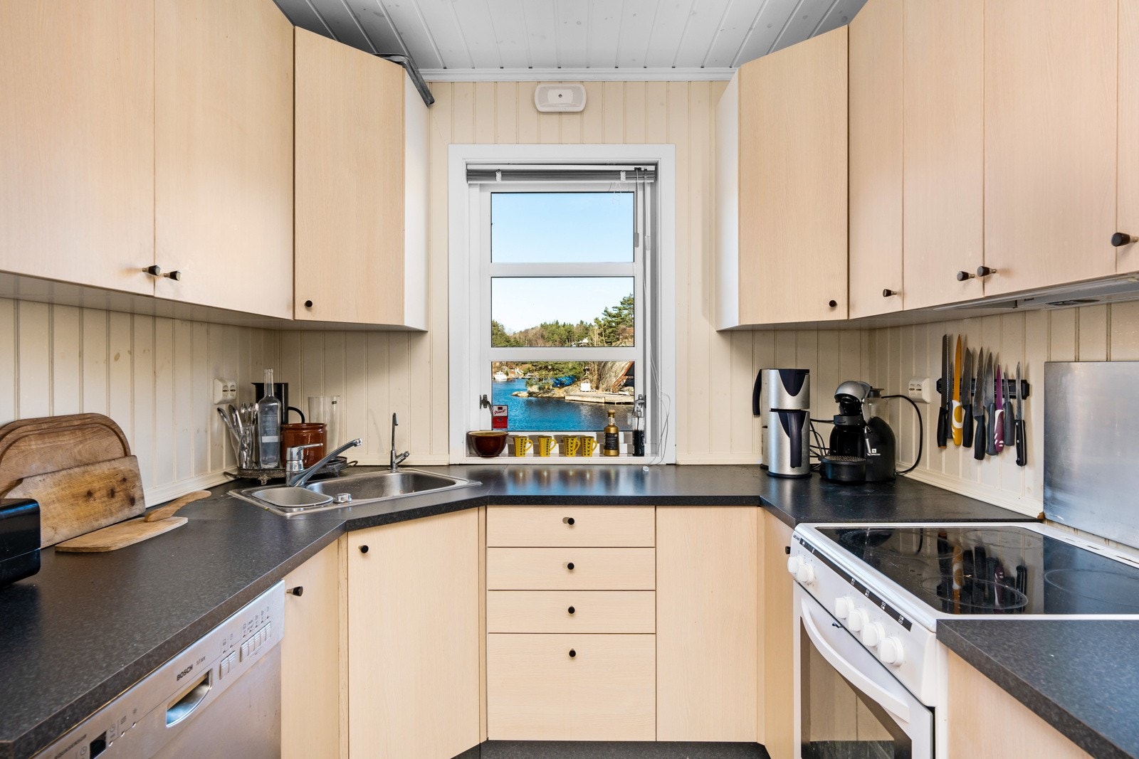 Fra kjøkkenet i hytten Galleribilde