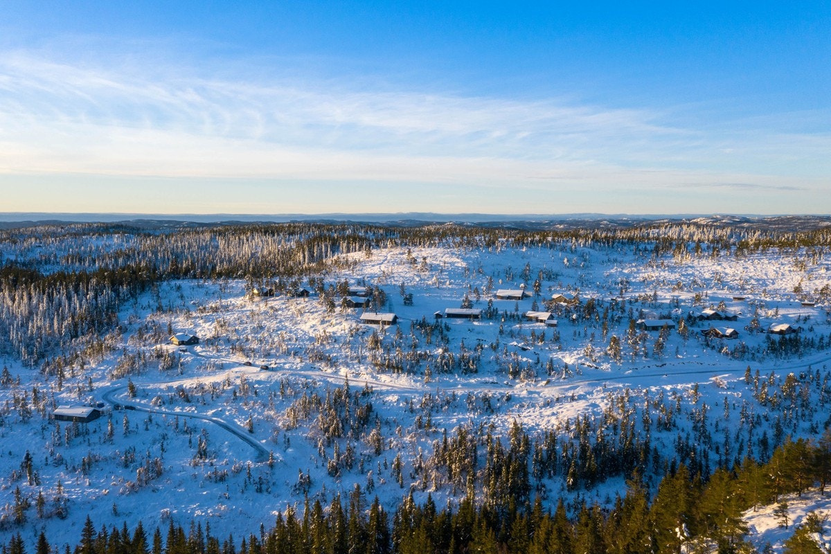 Fjellseterlia - Desember 2020. Bildet viser tomtene 7-24 samt 40 og 41 - konferer megler Galleribilde