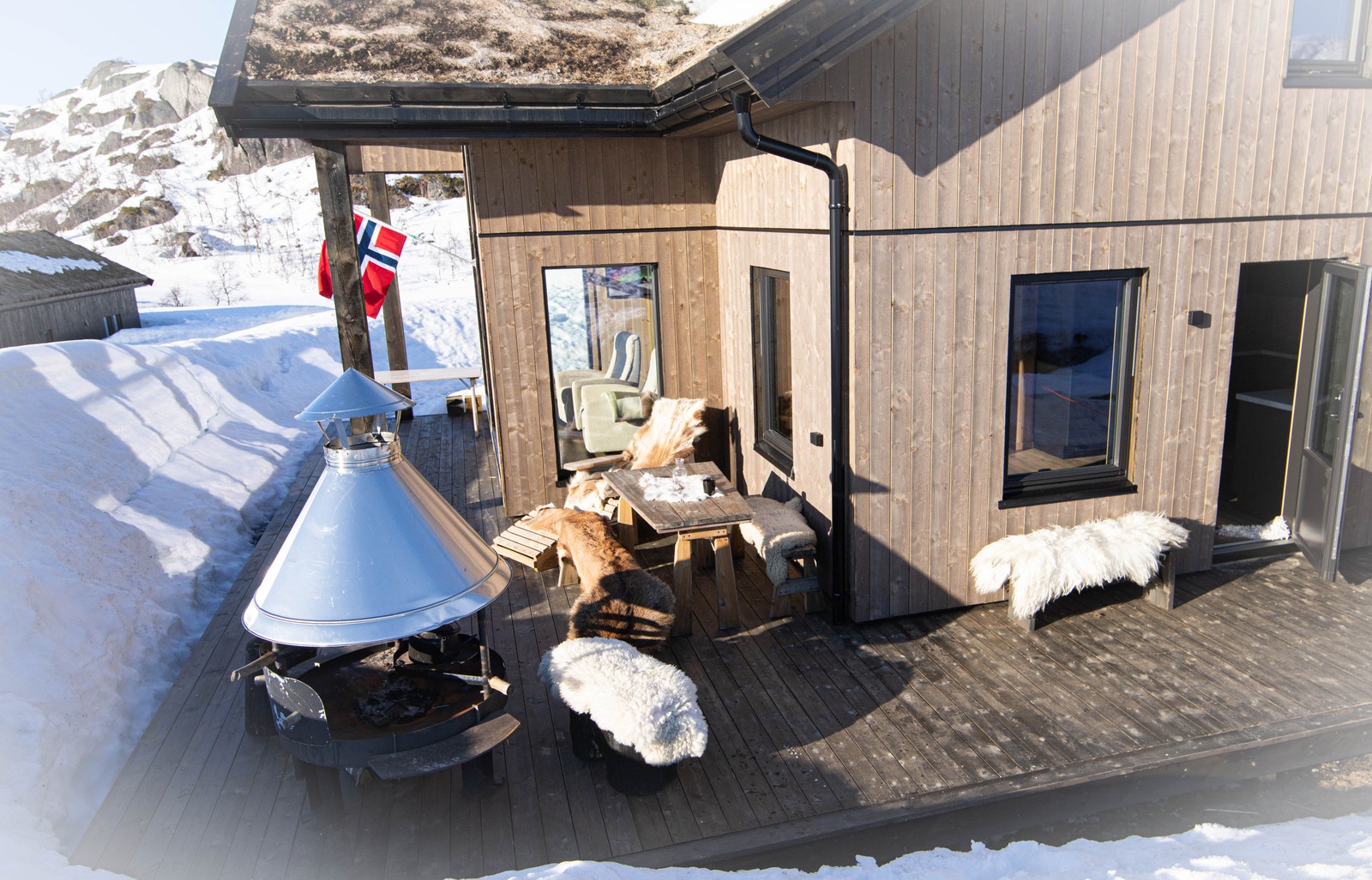 Sørvestvendt terrasse med muligheter Galleribilde
