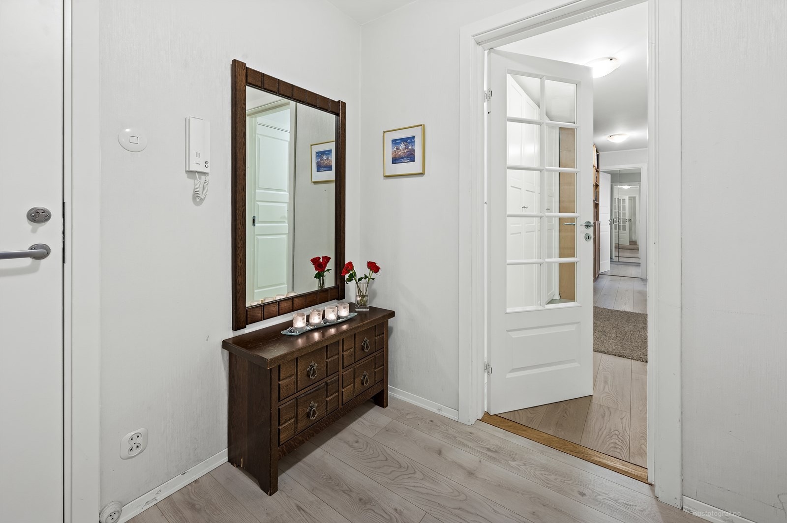 Hyggelig éntre Galleribilde