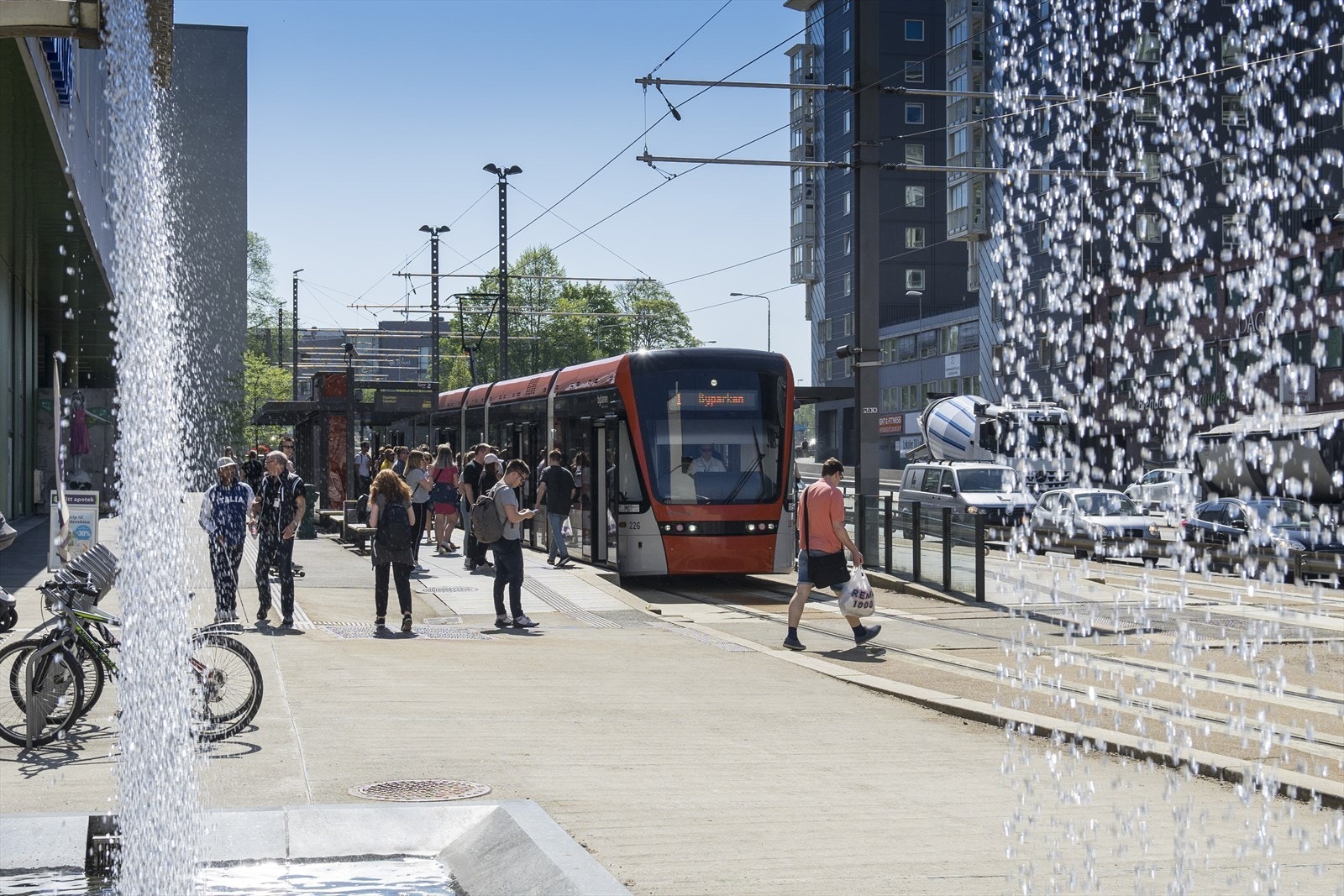 Bybanestopp på Danmarksplass er noen minutters spasertur unna Galleribilde