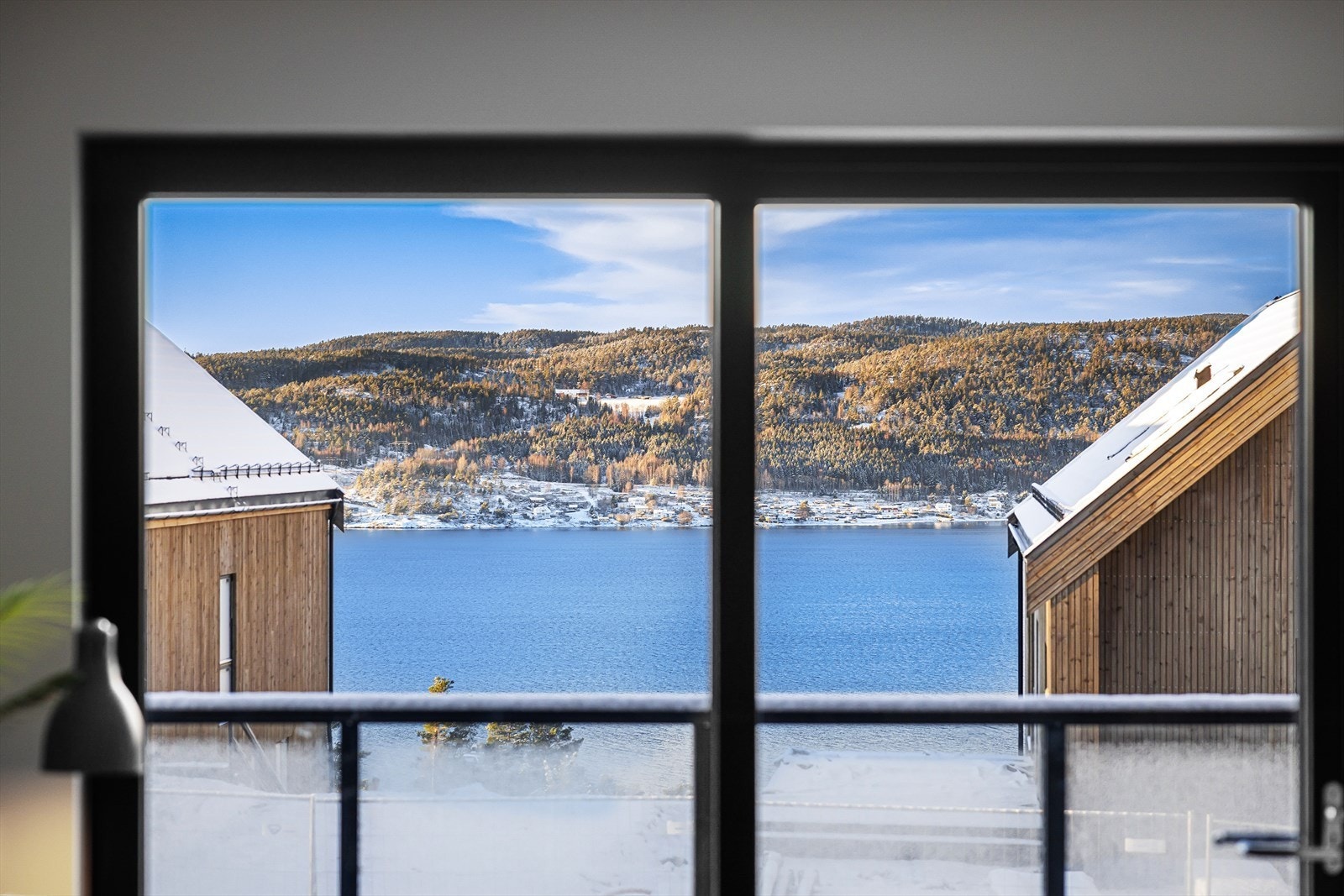 Vinterutsikt fra stuen. Galleribilde
