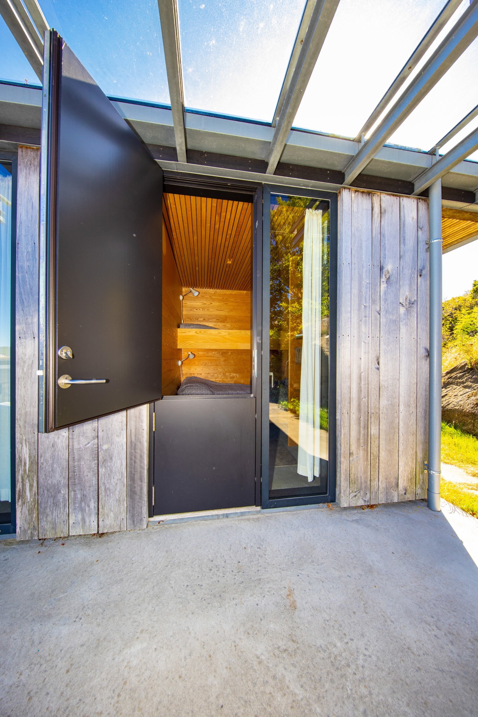 Dørene kan åpnes halvveis Galleribilde