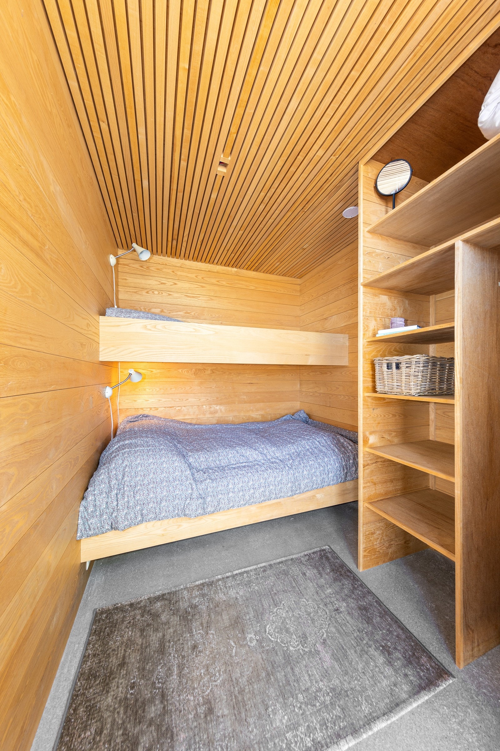 Soverom/sovekahytter med garderobeplass Galleribilde