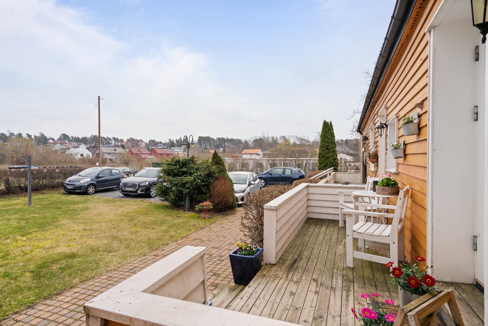 Leilighetens inngangsparti kan hyggelige møbleres Galleribilde