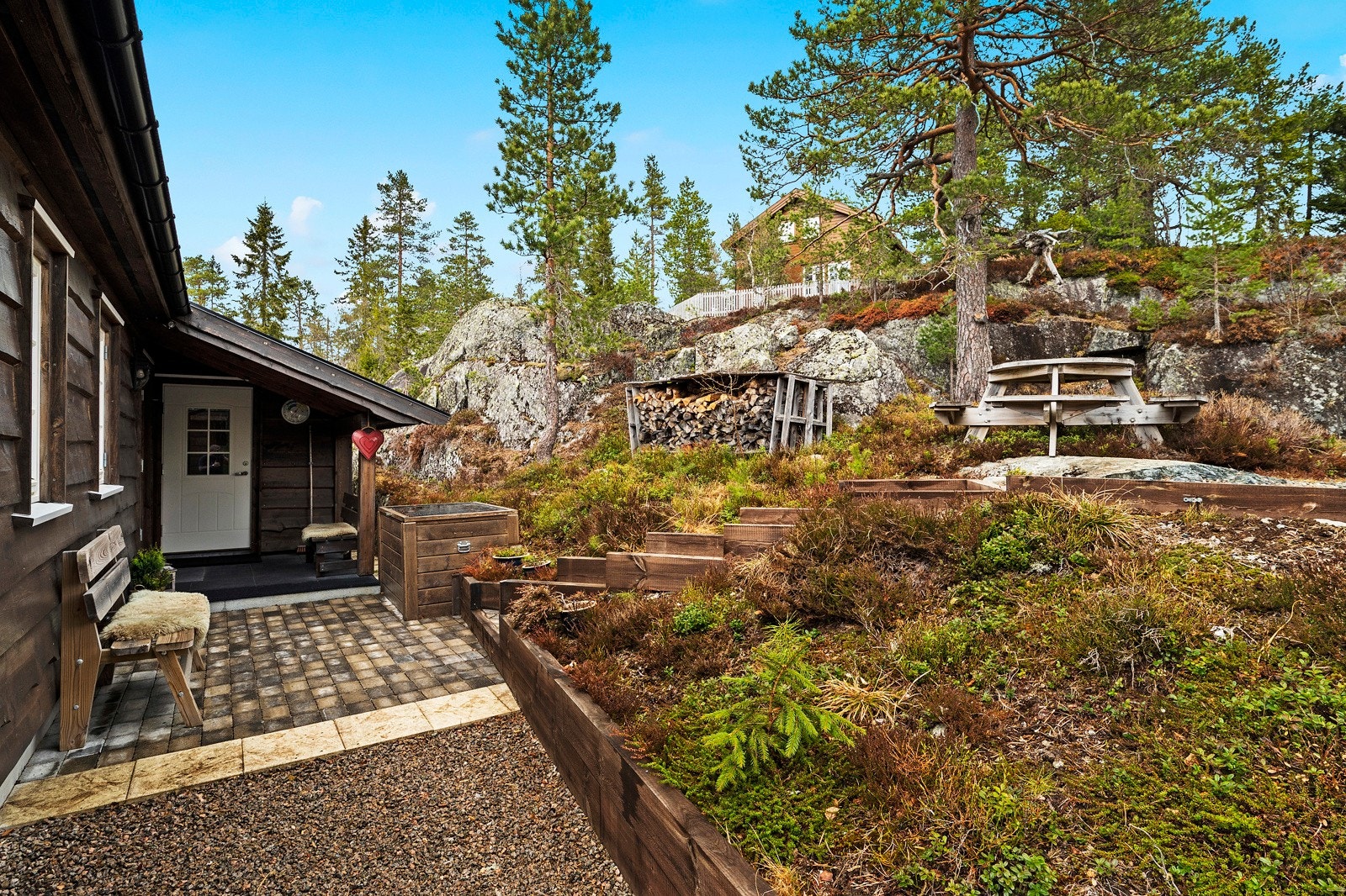 Flekkeraasen 20 - 34 Galleribilde