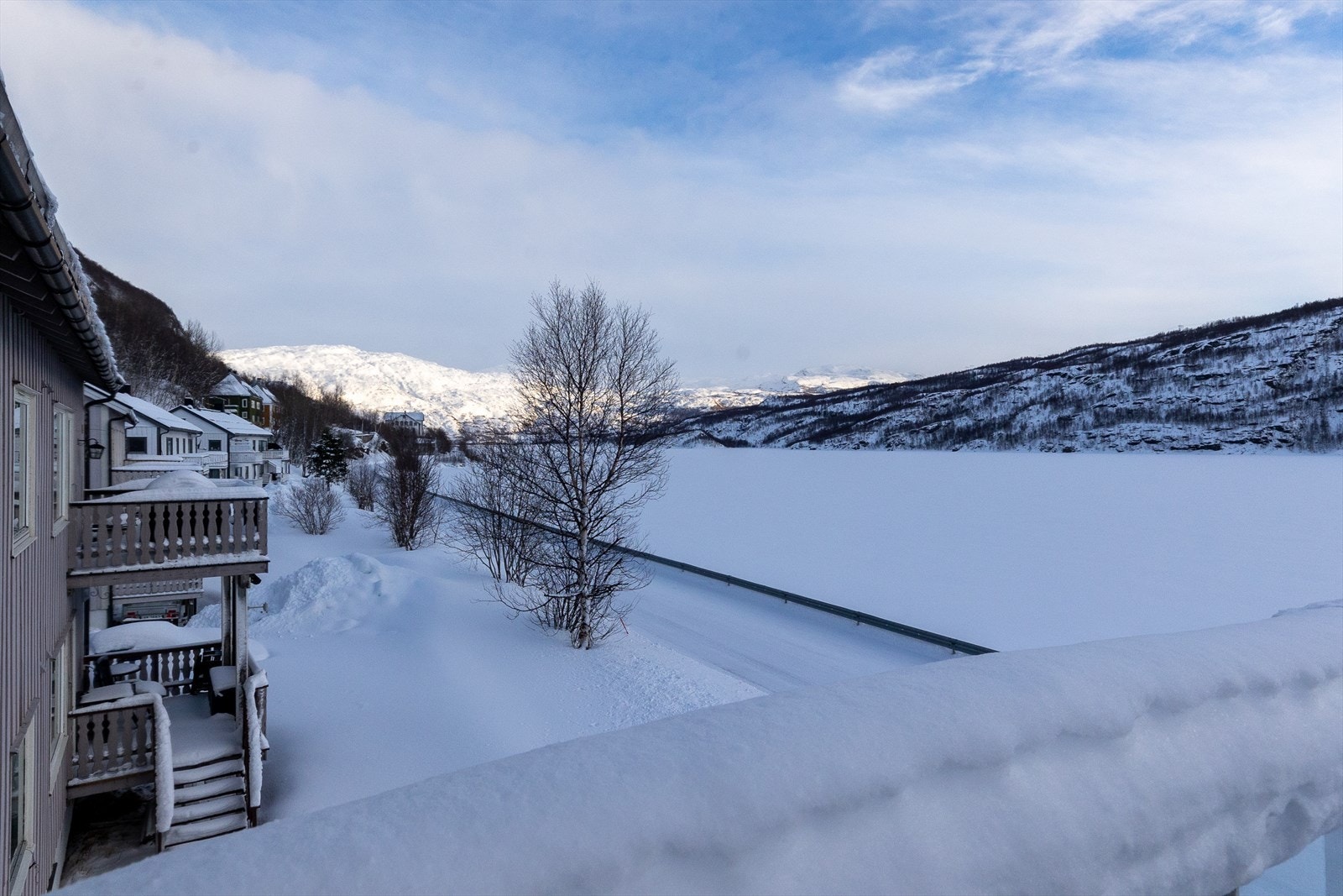 Utsikt fra balkongen Galleribilde