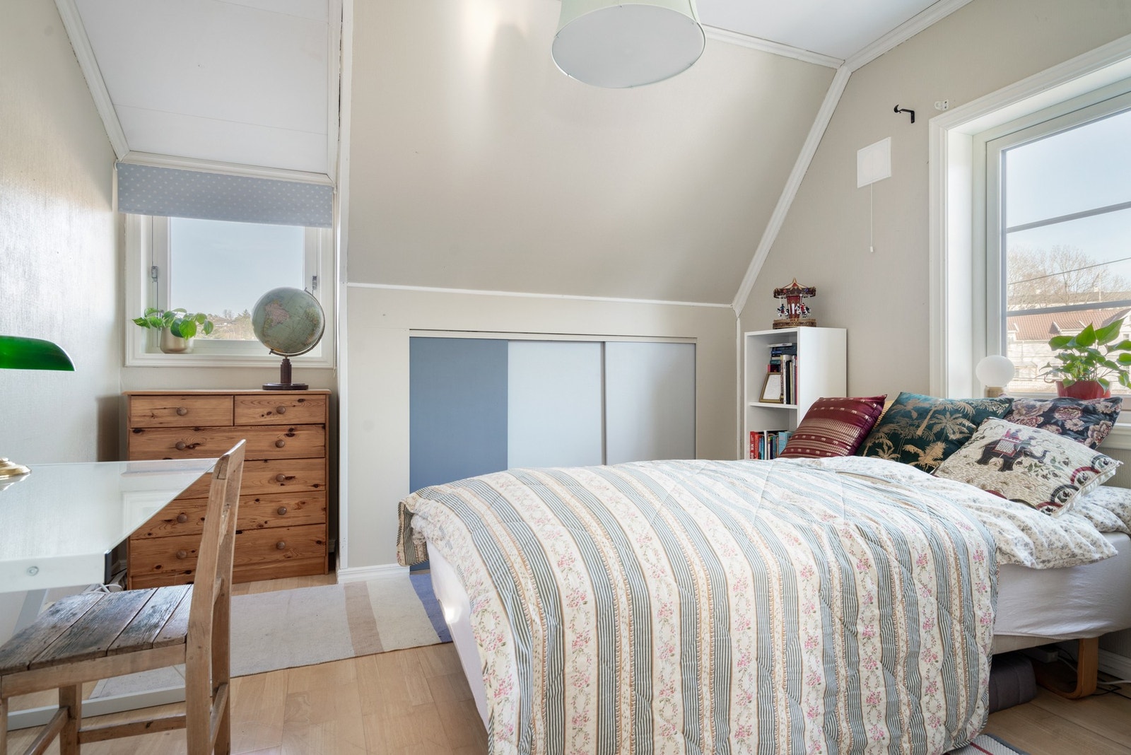 Soverom 2 i 2.etg Galleribilde