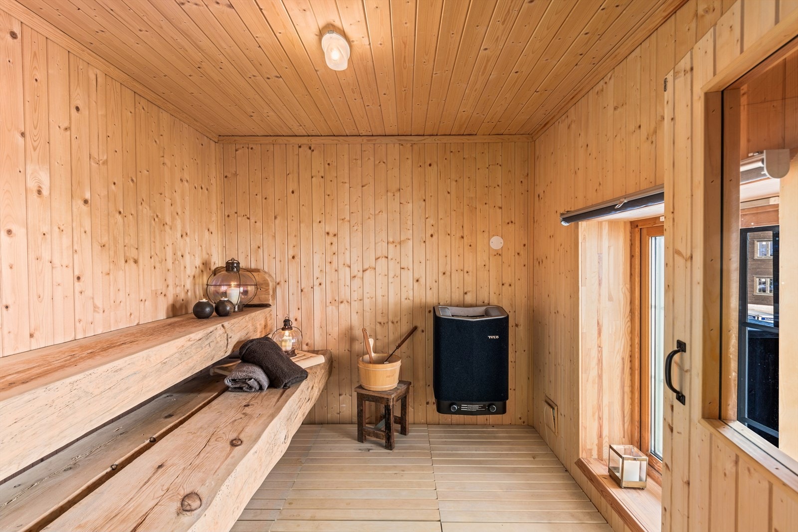 Her kan man kose seg i varmen med utsikt Galleribilde