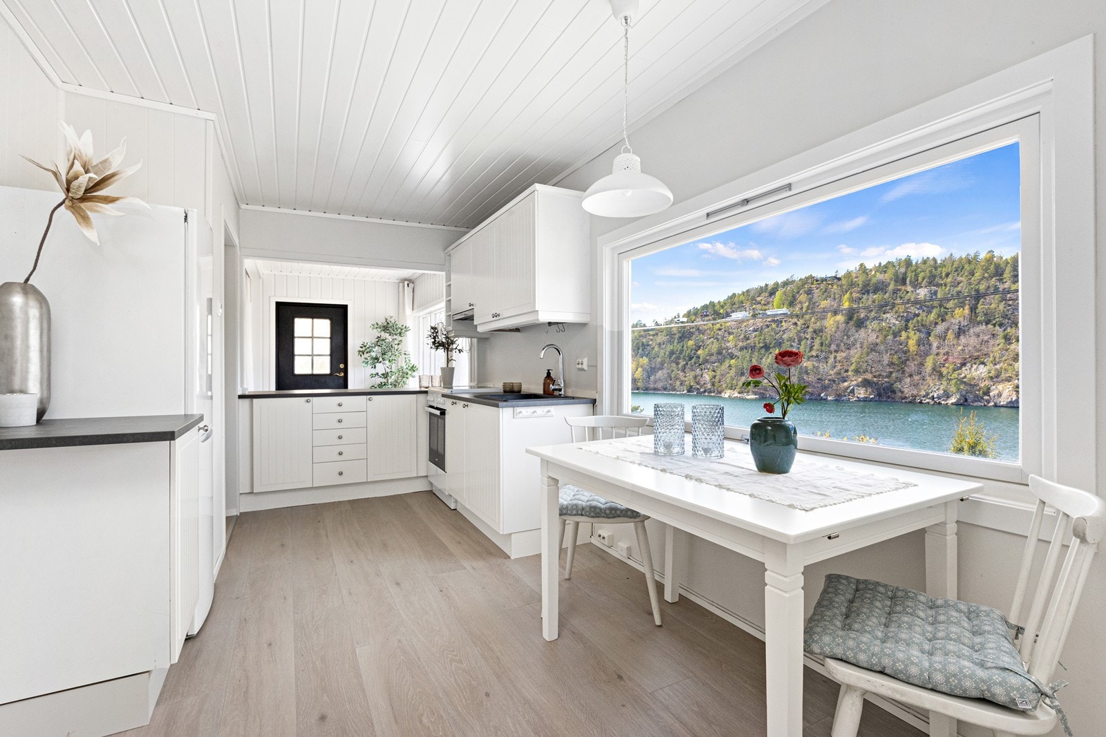 Lyst og pent Galleribilde