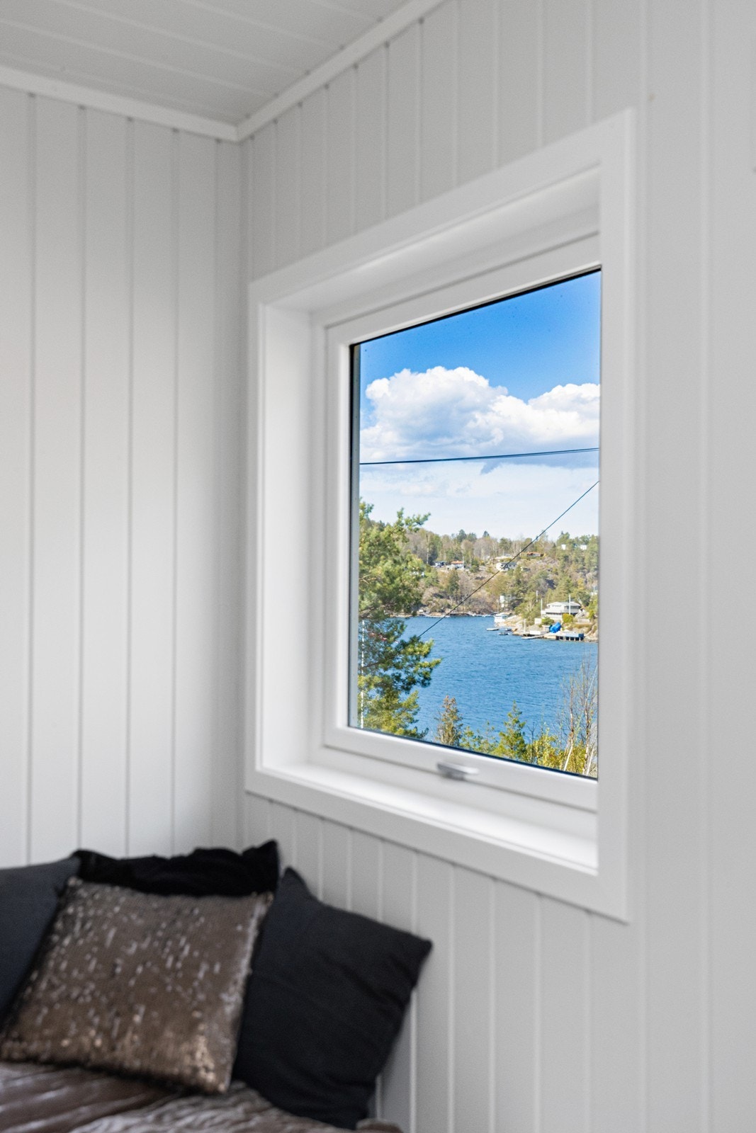 Utsikt inn pollen fra soverom Galleribilde