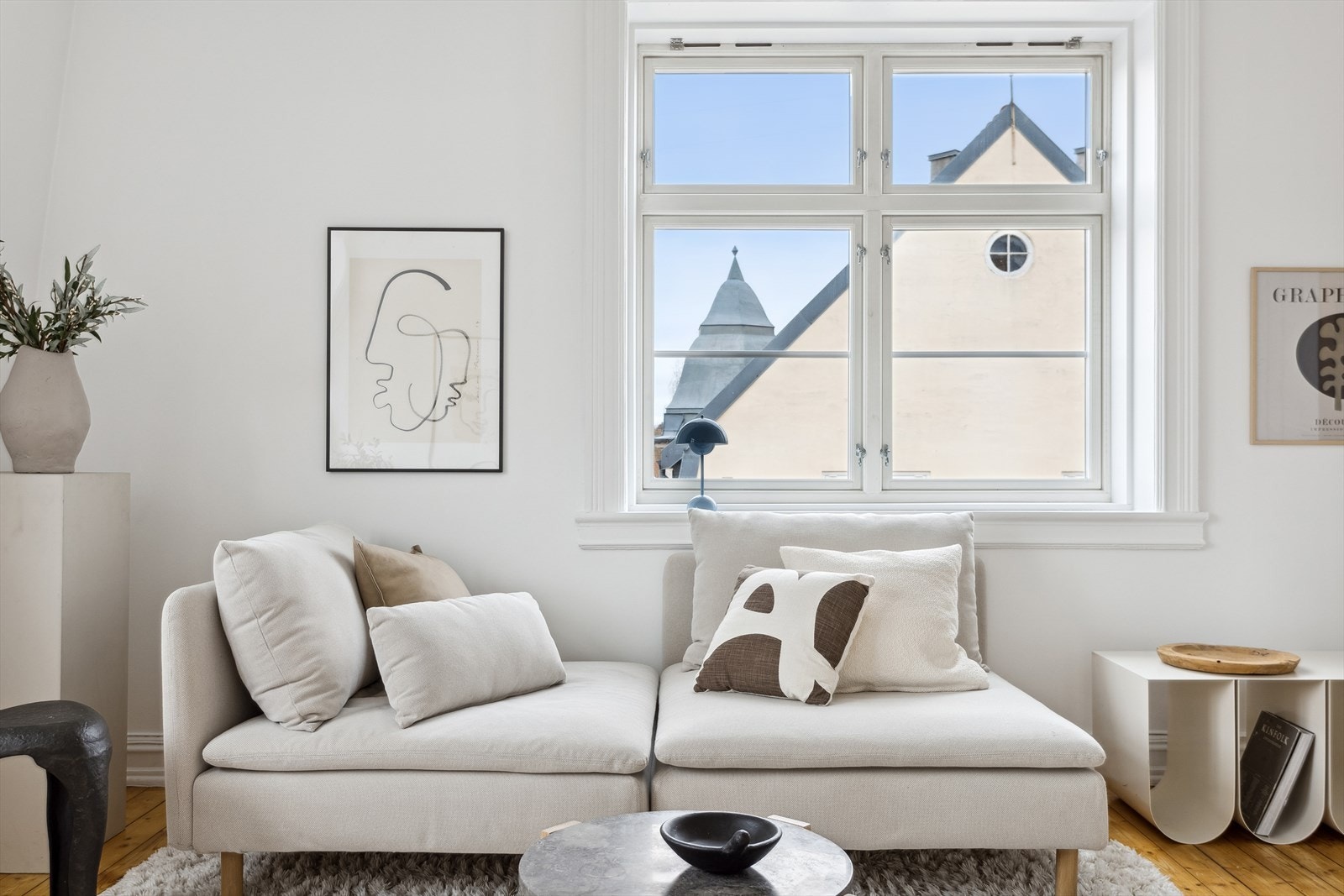 Leiligheten har en praktisk og innholdsrik planløsning. Galleribilde
