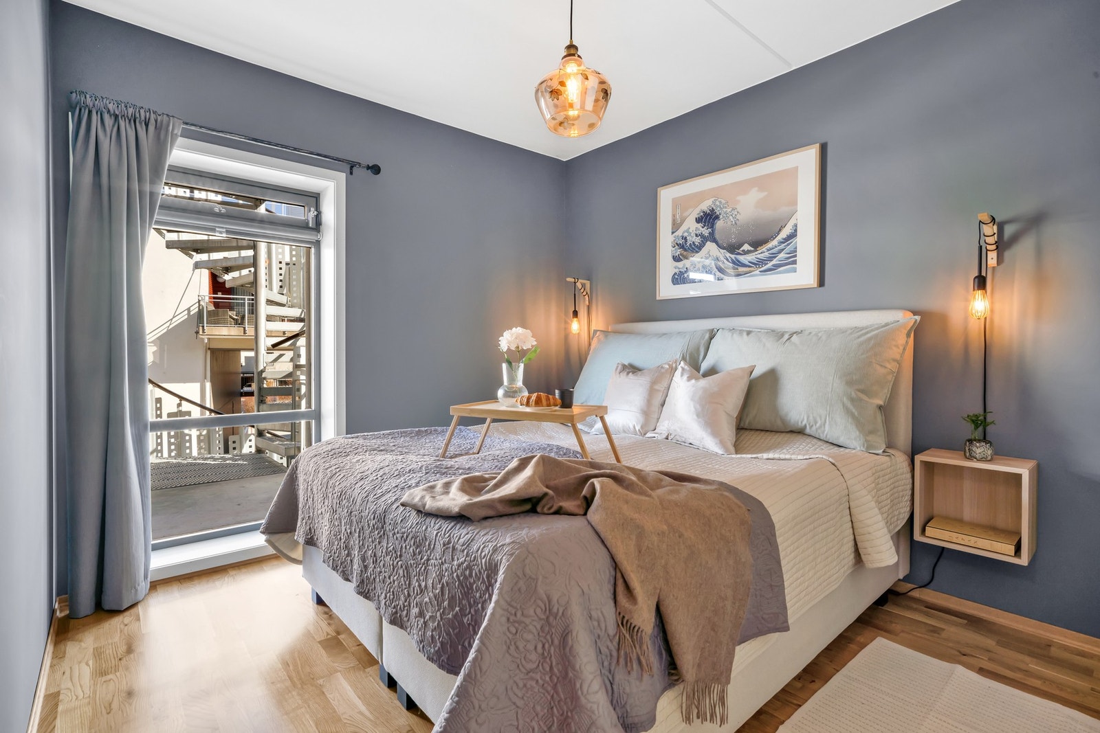 Hovedsoverommet er på i overkant av 10 kvm. Galleribilde