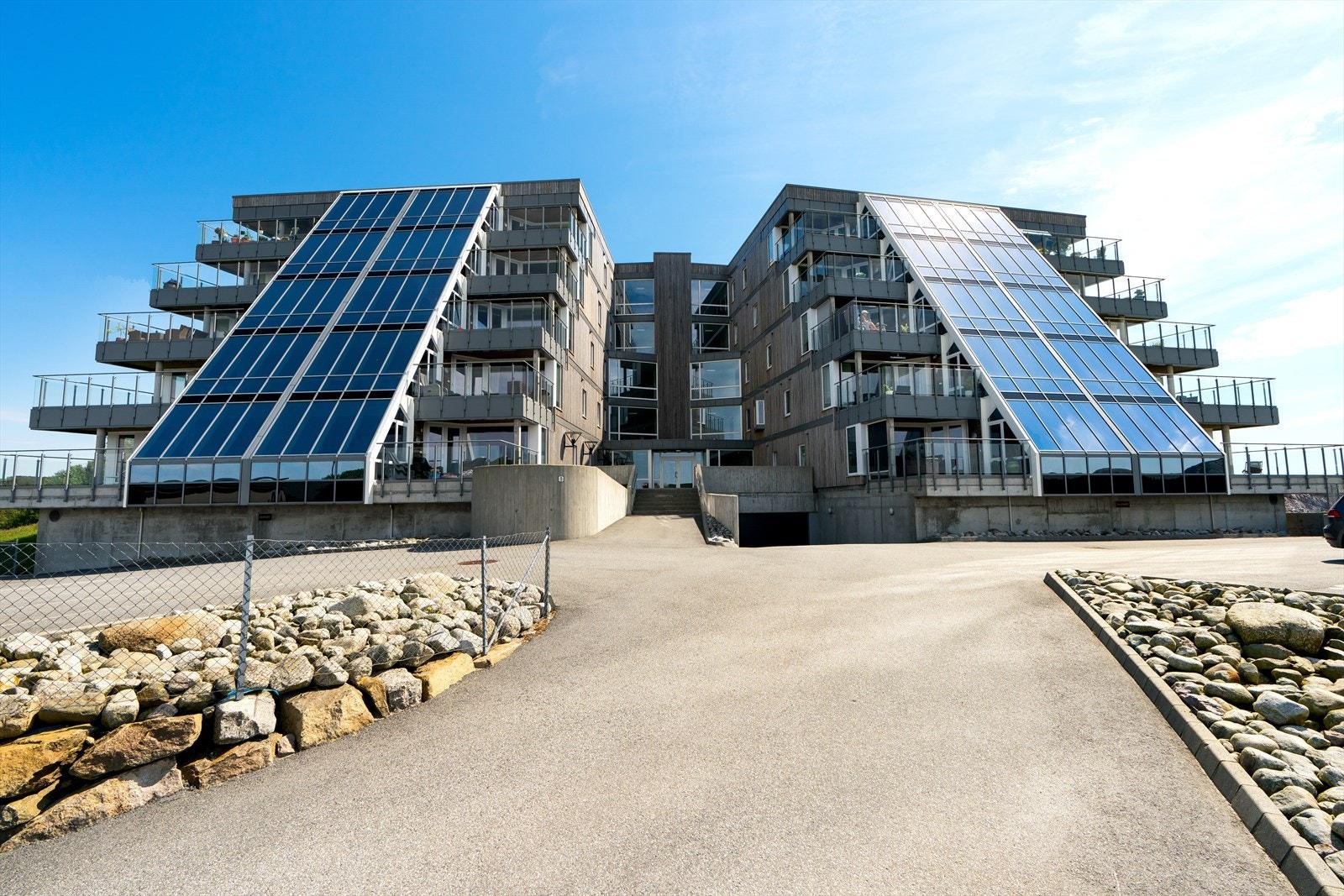 Tiltalende og lettstelt leilighet i 2. etasje Galleribilde