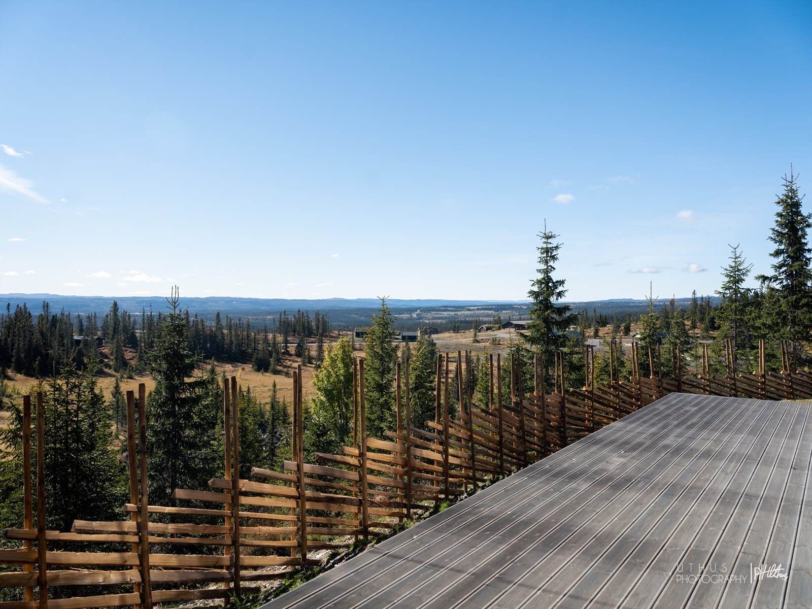 Man befinner seg rett og slett i hjertet av den norske fjellheimen! Galleribilde