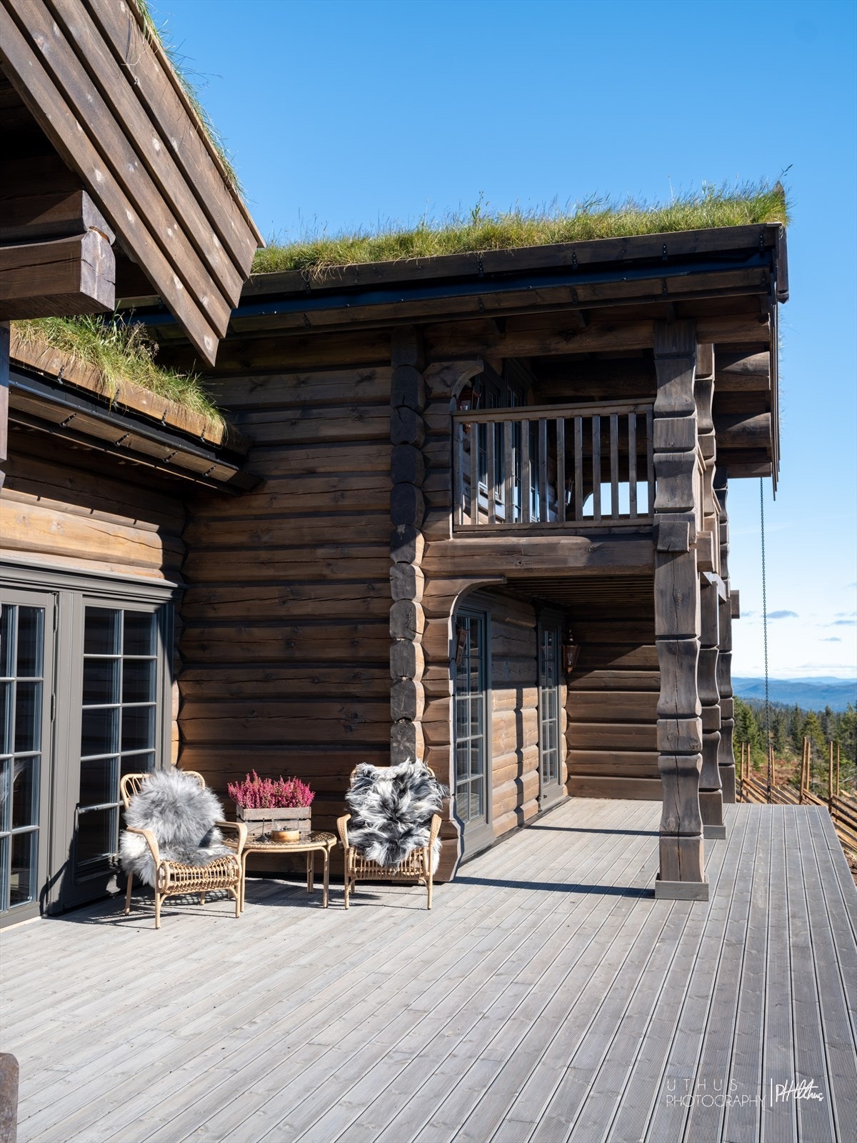 Dette er en fantastisk eiendom med dyre materialvalg i vakre omgivelser som selv de mest kresne vil sette pris på. Galleribilde