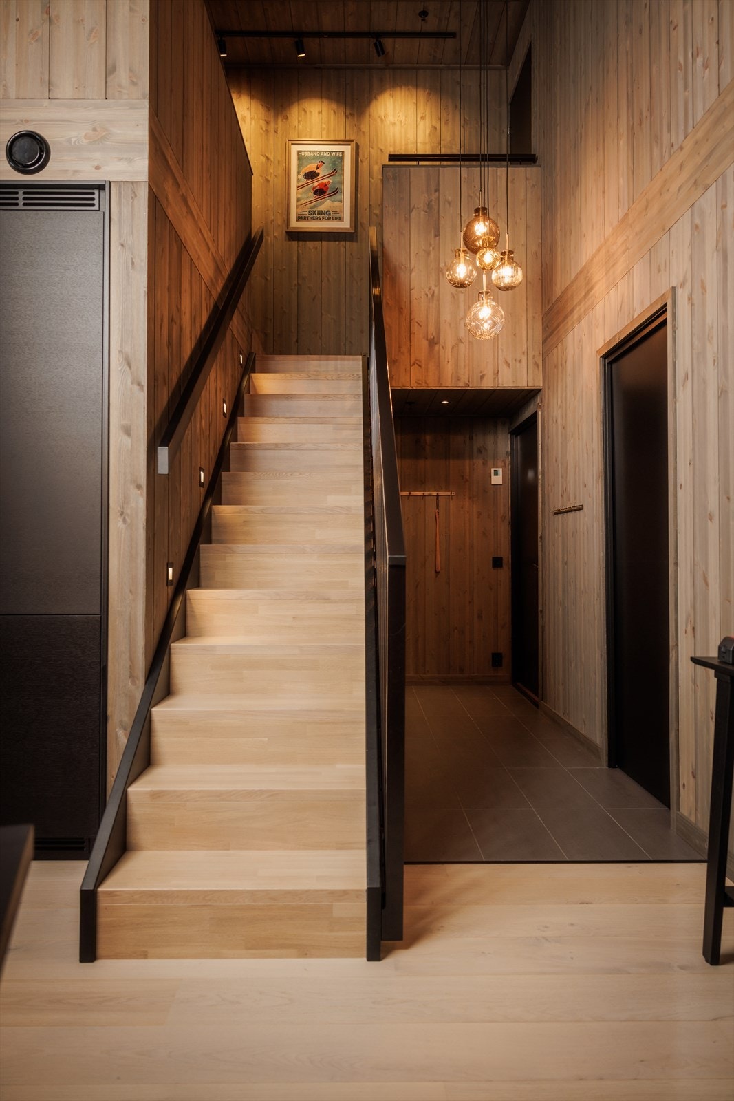 Bilde av lignende trapp som leveres til toppleilighetene over 2 plan i prosjektet. Foto: Paul Lockhart. Galleribilde