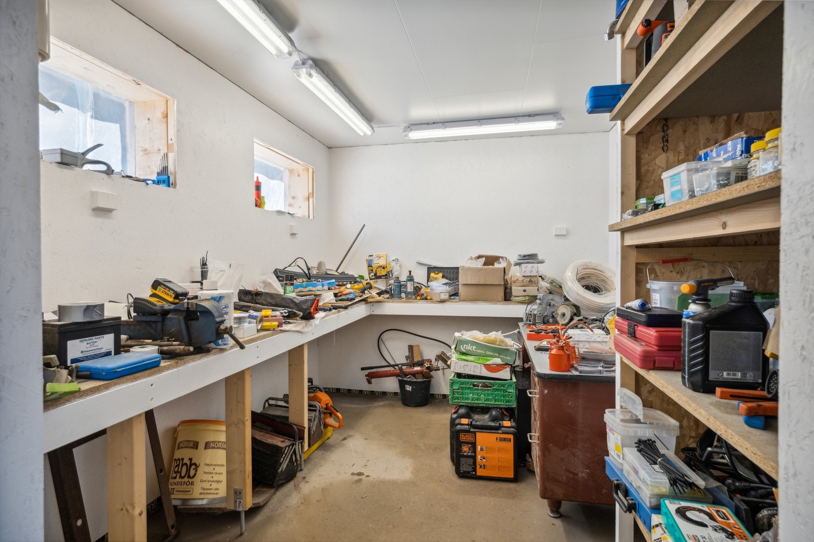Mange bruksmuligheter i driftsbygningen. Galleribilde