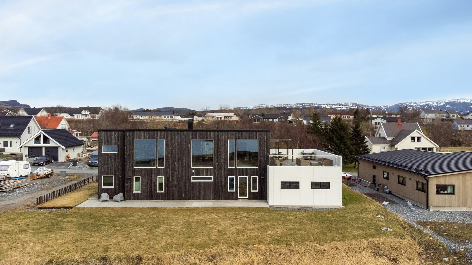 Stor funkisbolig av høy kvalitet på Damberget! Galleribilde