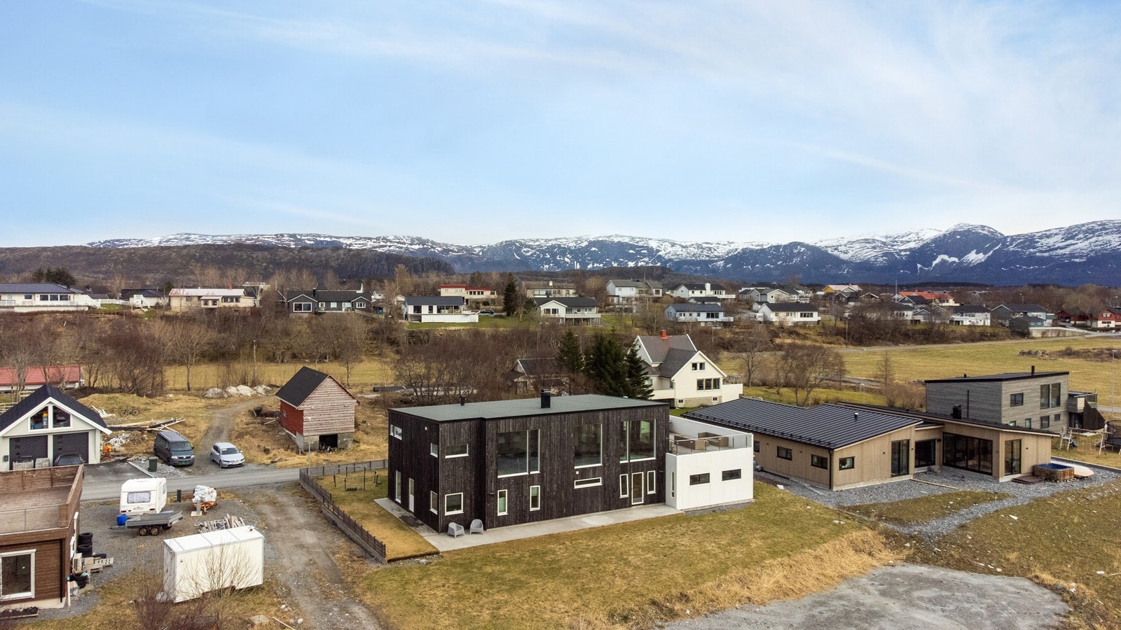 Er eiendommen av interesse? Husk å kontakt megler :-) Galleribilde