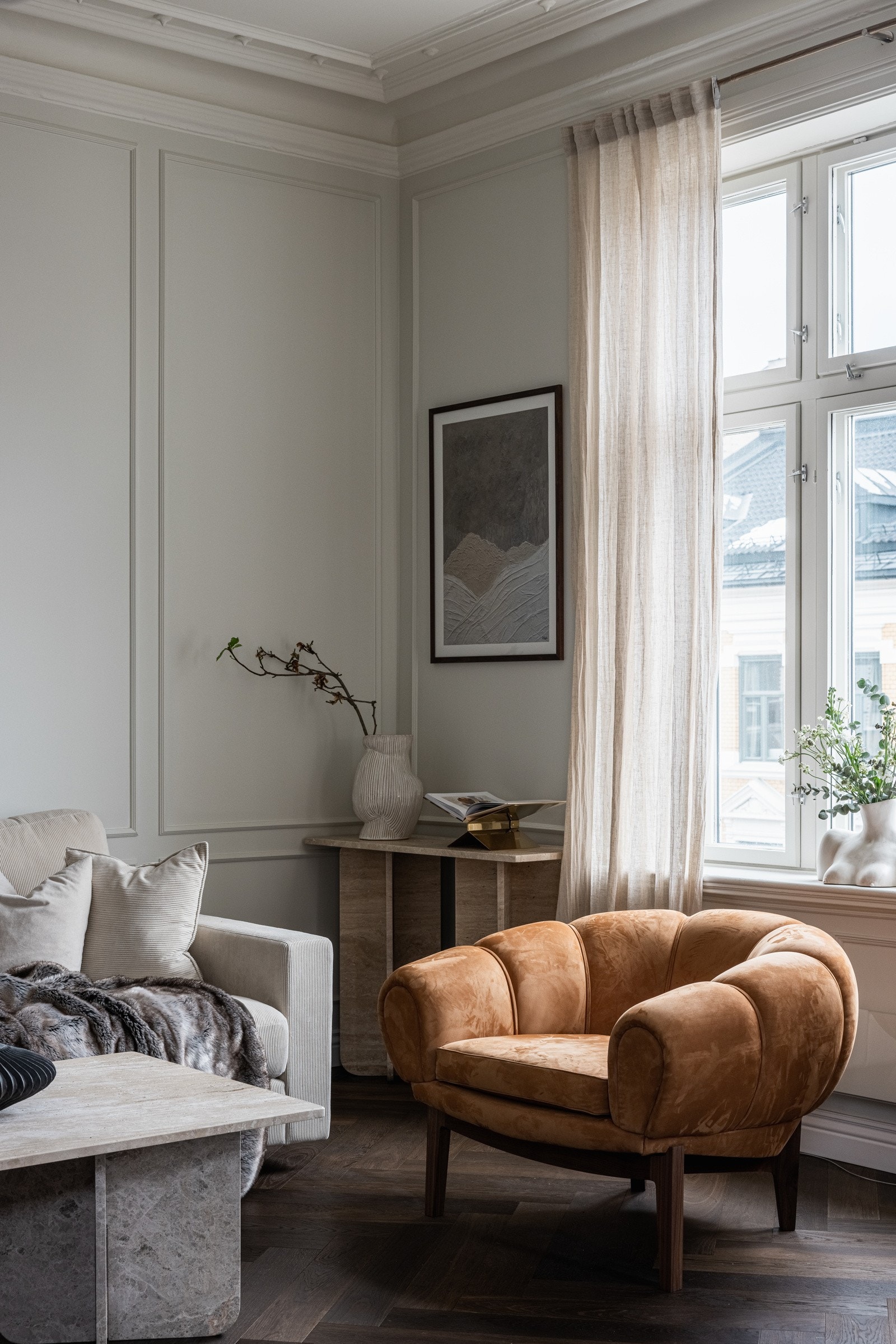 Ekstra dype vinduskarmer. Galleribilde