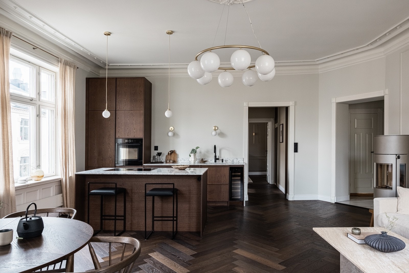 Fiskebensparketten er lagt terskelfritt. Galleribilde