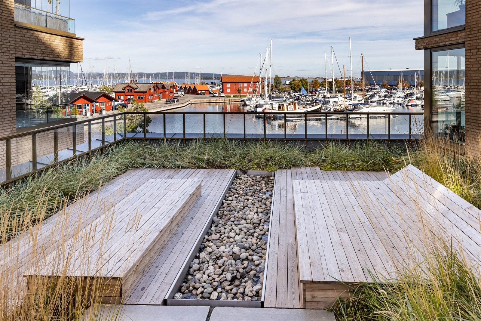 Felles terrasse til bruk for beboere Galleribilde