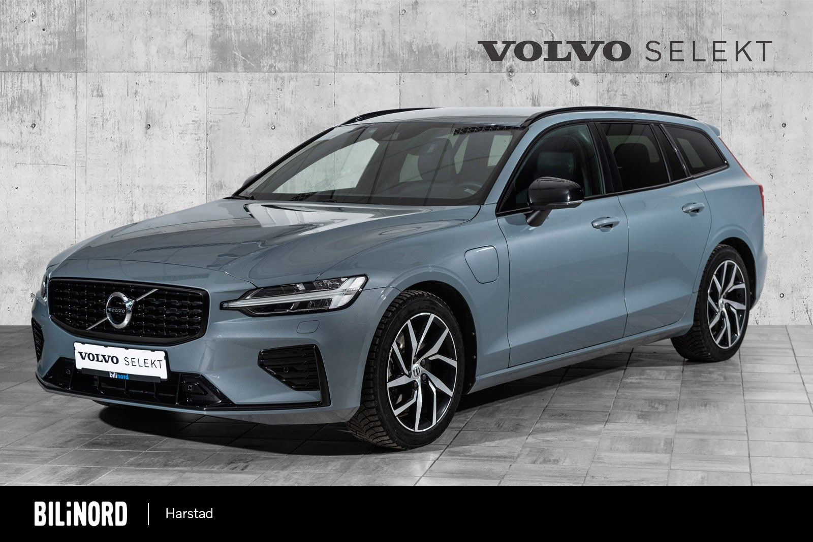 Vi har fått inn en 2022 Volvo V60 T6 340hk AWD Scandinavian Edt. i fargen Thunder Grey!
