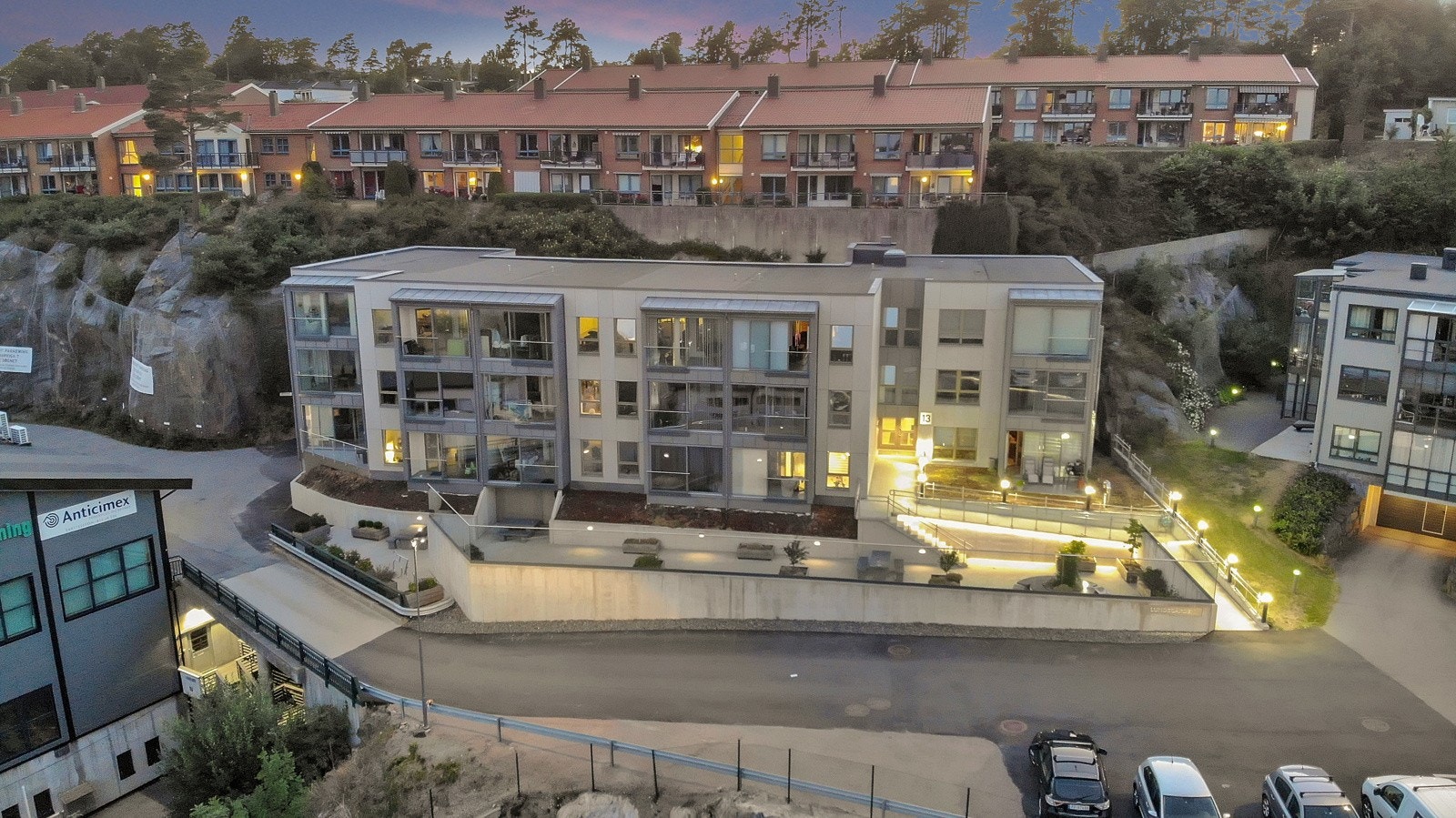 Flott utleiegård med 18 leiligheter Galleribilde