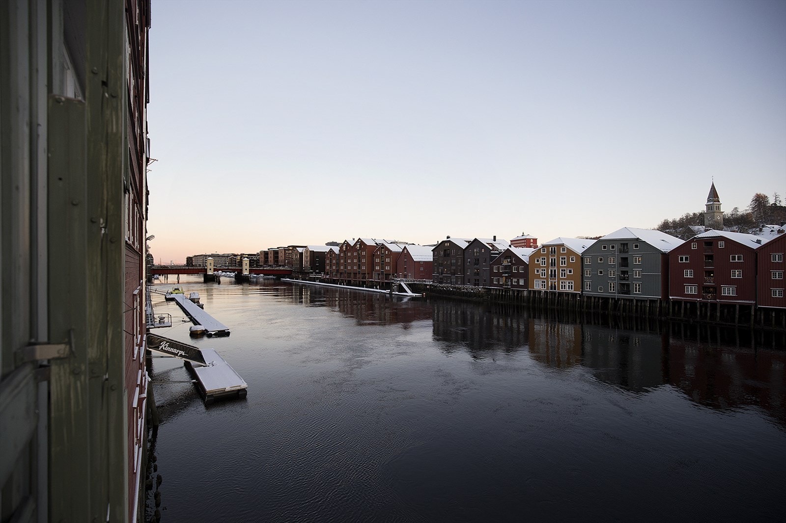 Idyllisk utsikt mot Nidelva. Galleribilde