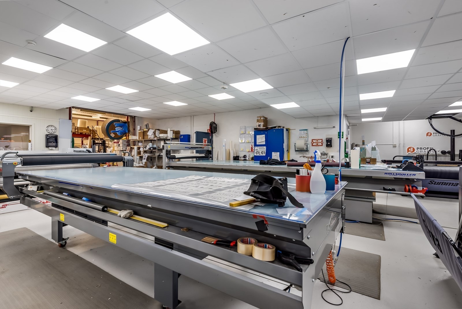 Produksjonshall i første etasje Galleribilde