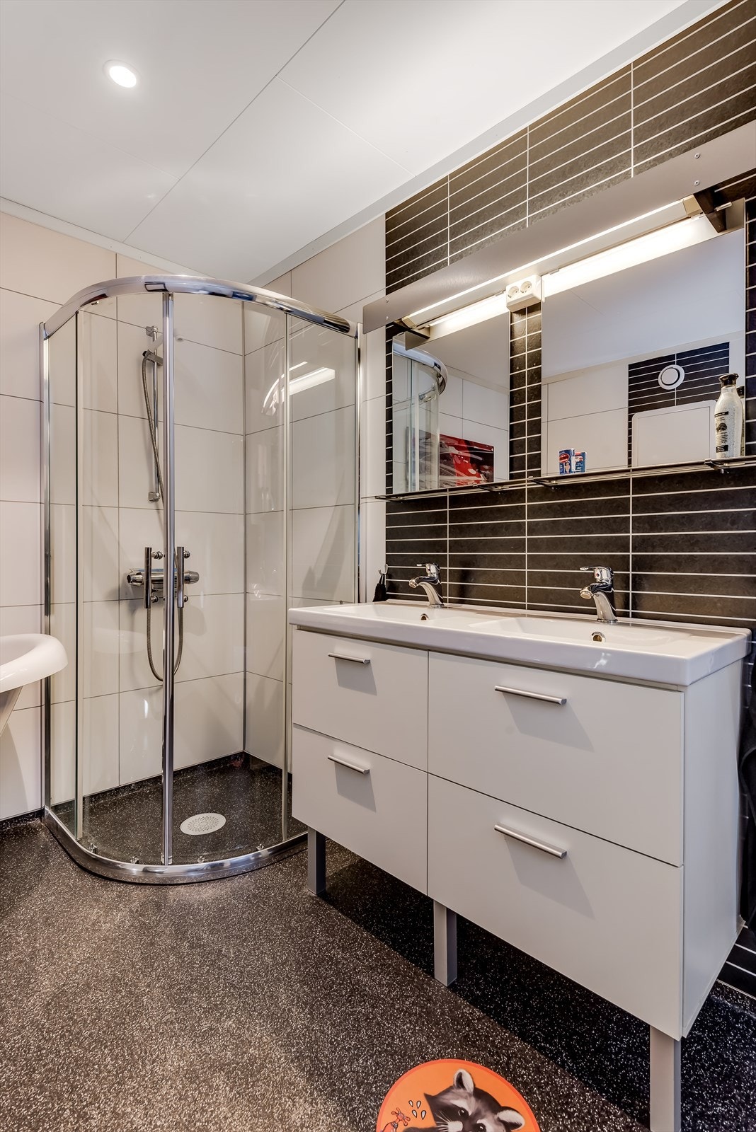 Bad i leiligheten Galleribilde