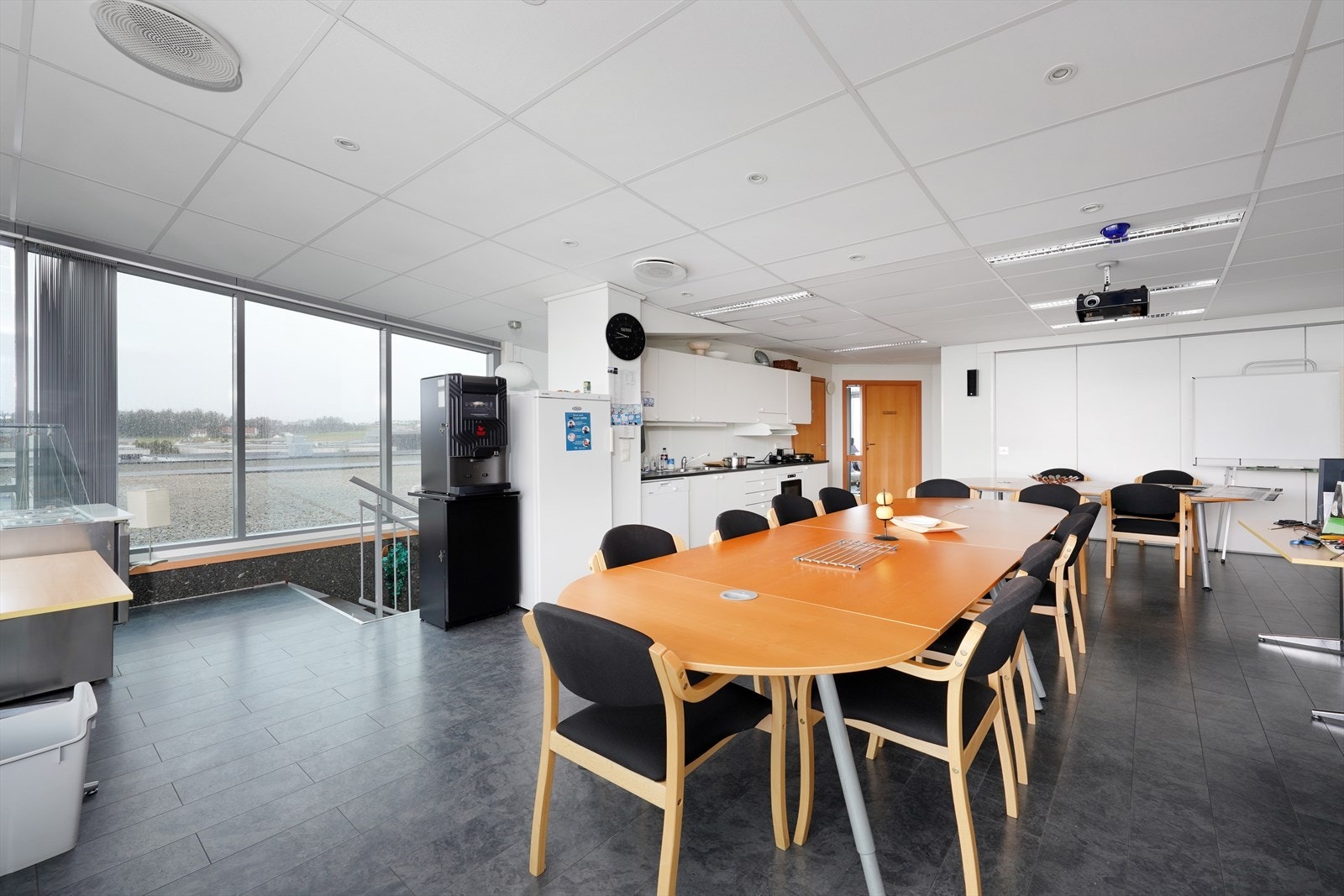 Spiserom / kantine Galleribilde