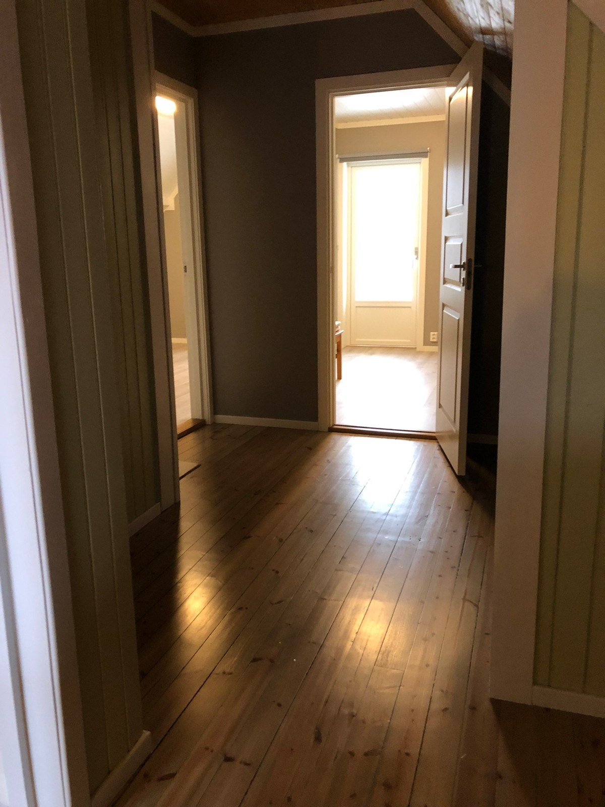 Gang i 2.etg Galleribilde