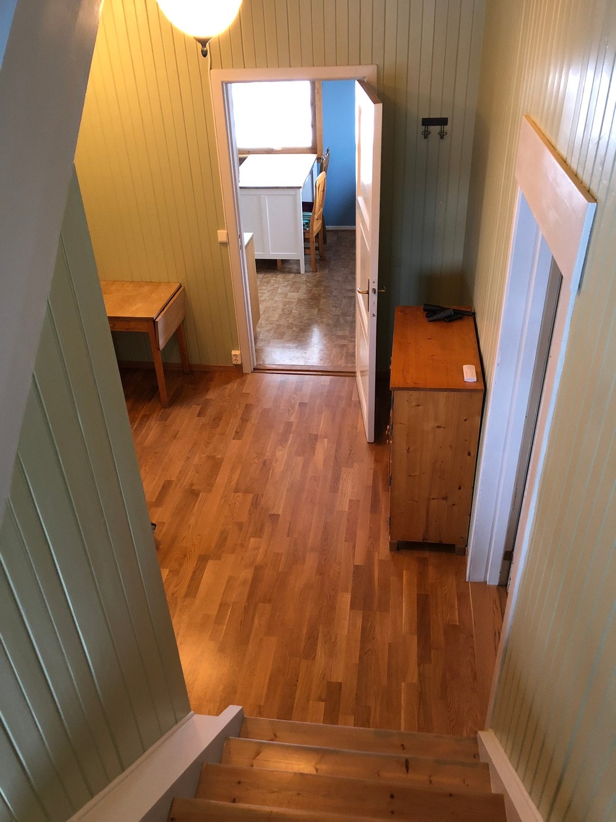 Trapp/gang i 1.etg Galleribilde